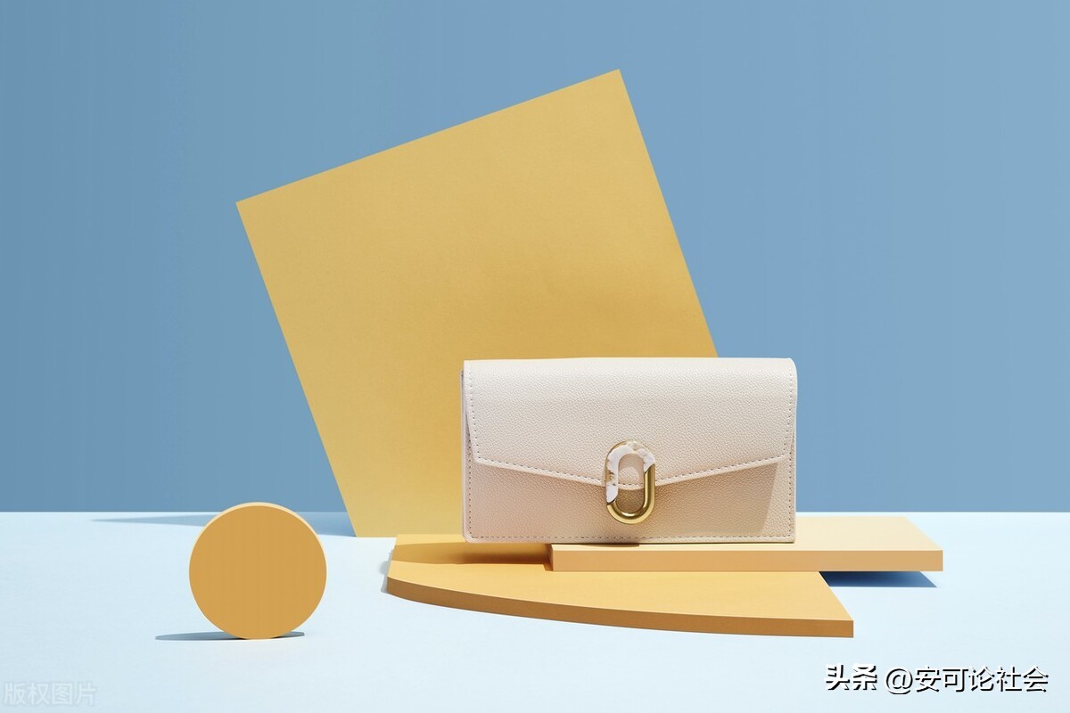 lv拒绝换货怎么办,lv专柜不给退货可以举报么