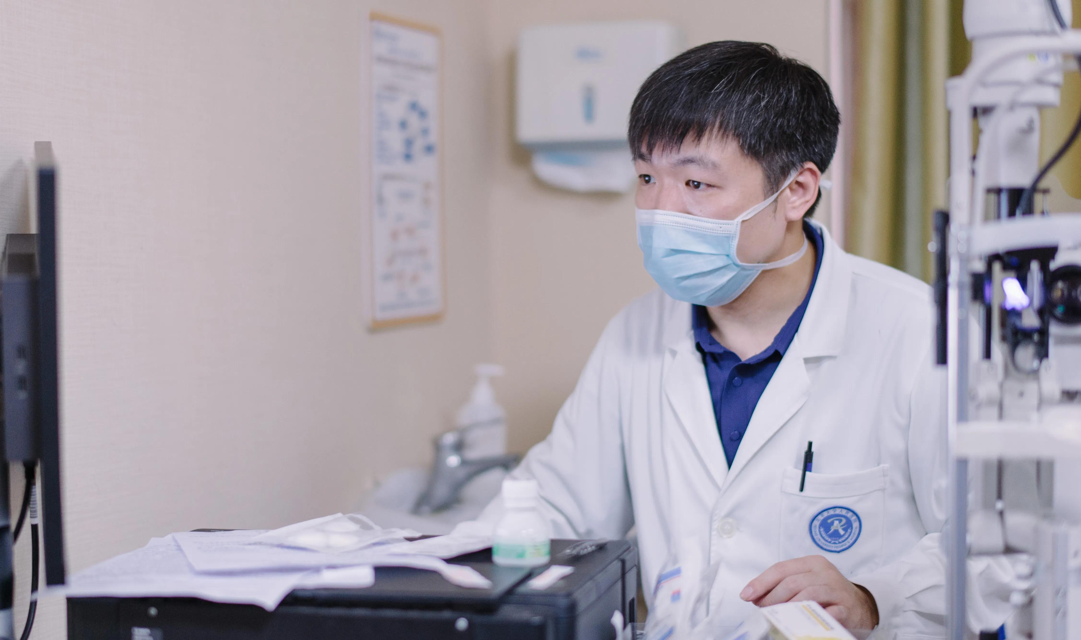 羟甲唑啉滴鼻液,羟甲唑啉滴眼液效果