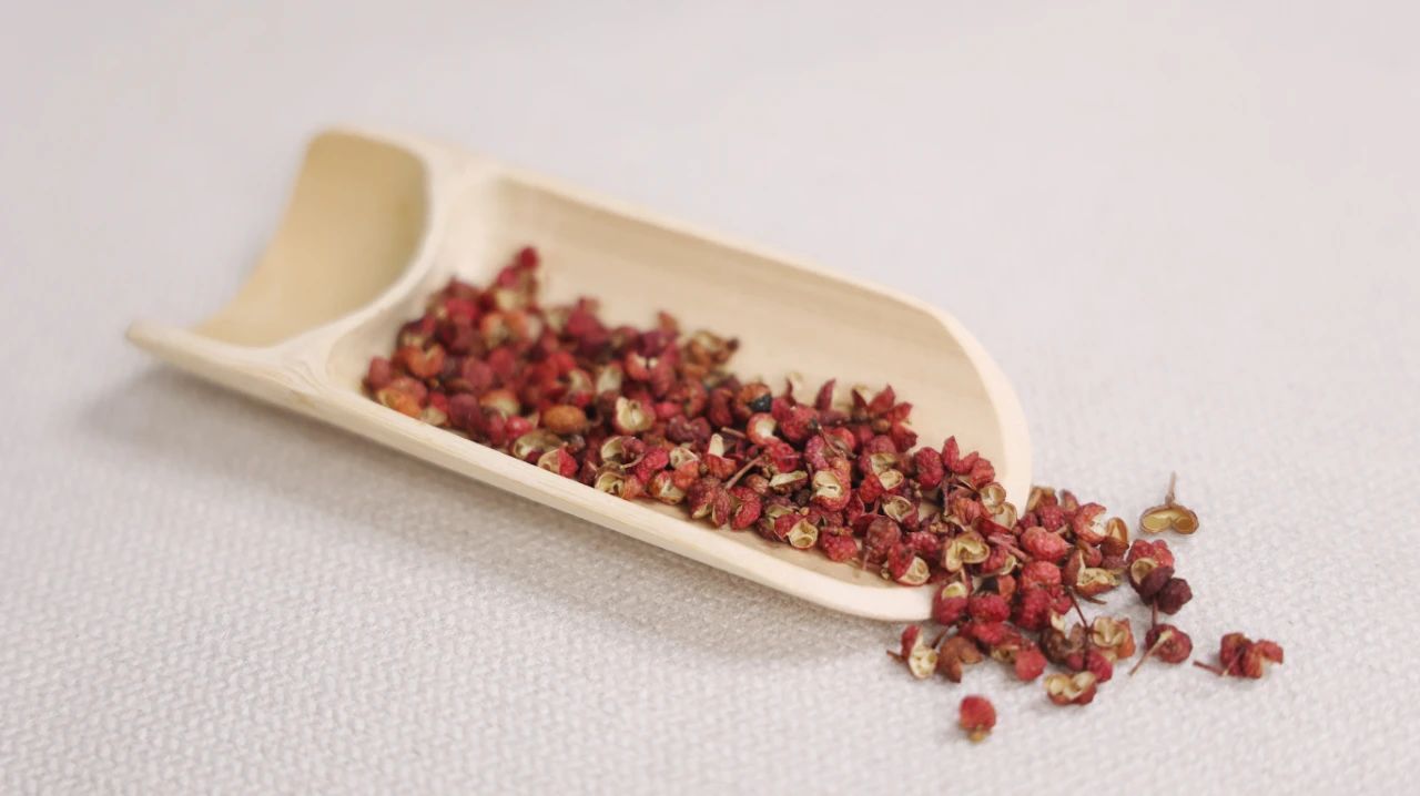 牙疼用花椒能缓解和治疗吗,牙疼怎么治止痛用姜管用吗