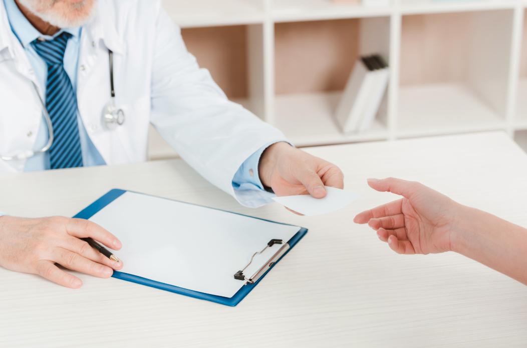 女护士处理男患者隐私部位，会感觉难为情吗？医护人员说出实情