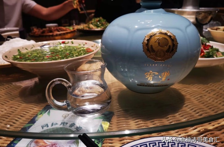 中国什么白酒最好喝排名前十,中国哪里的白酒最正宗