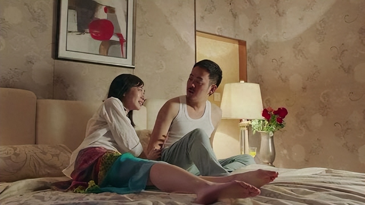 去武汉出差，同学小姨子热情招待我，与她发生幸福的事