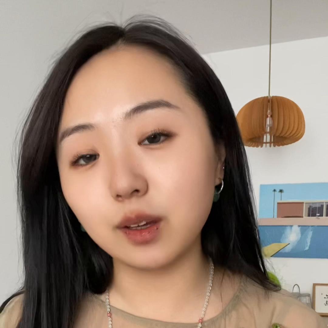 反正通过这一桶操作，我是彻底治好了我爱乱买衣服的臭毛病...