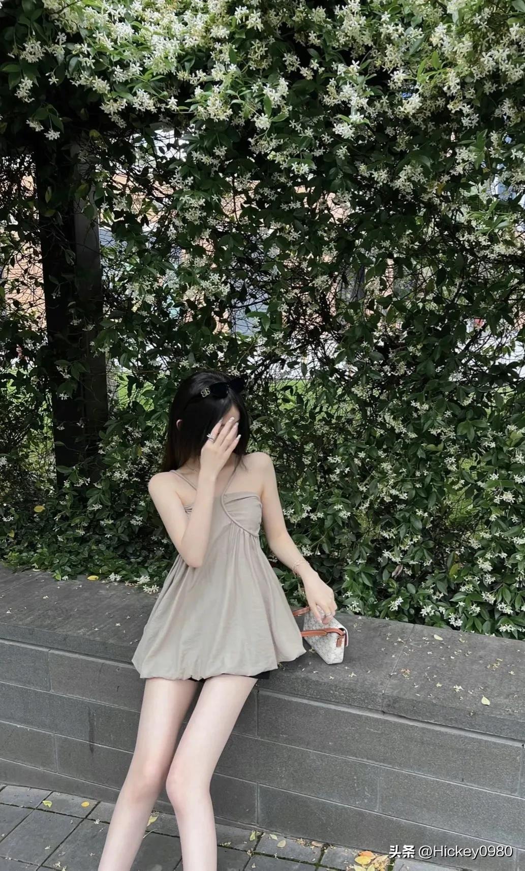 你的离去又给我们蒙上了一层阴霾,你的离去是我一生的思念和眷恋