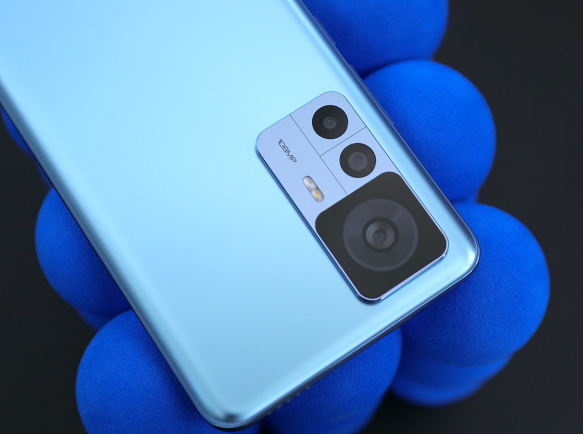 双十一热卖榜的几款黑马手机,除了iPhone14,这几款性价比更高