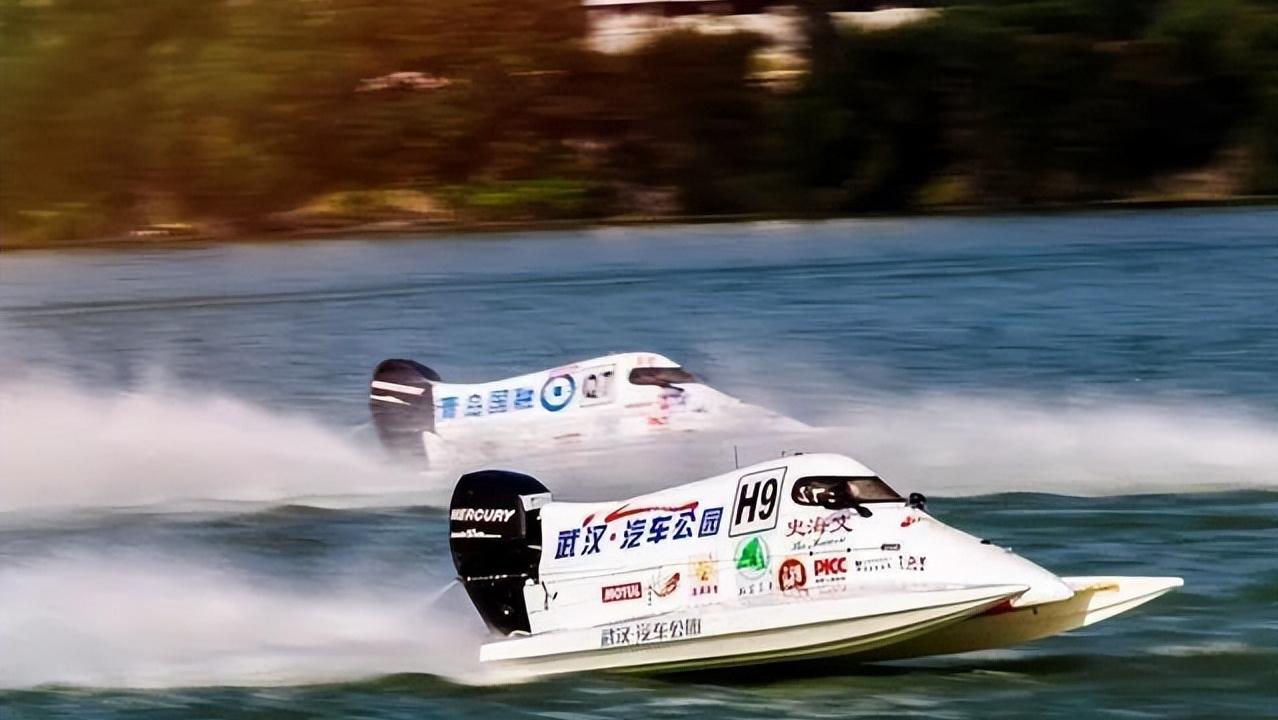 水上运动摩托艇视频,摩托艇冲浪运动