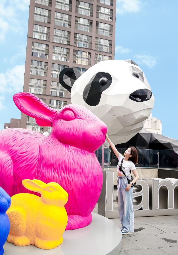 成都IFS“TheMigration动物来徙”公共艺术展盛大开启