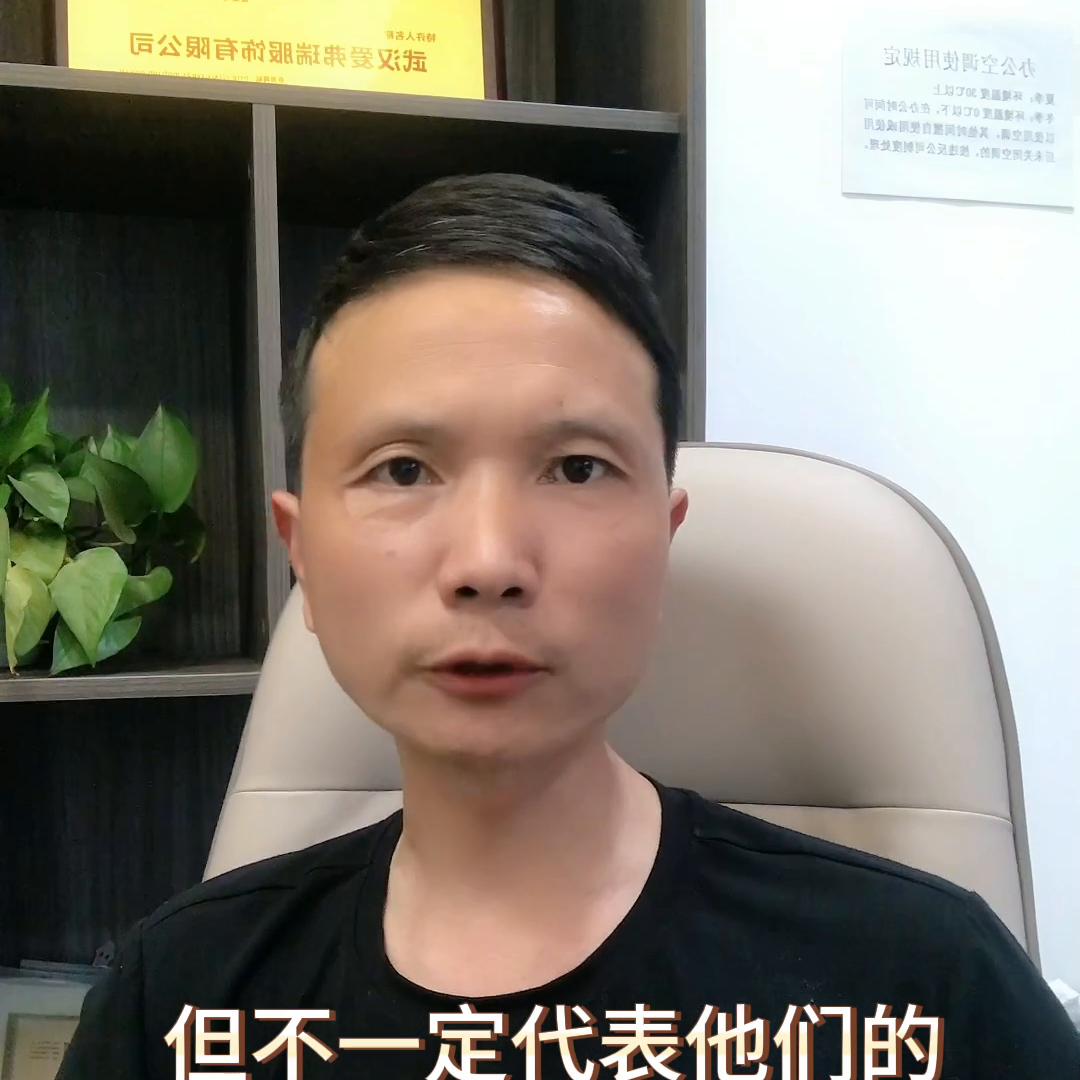 新手小白服装创业开店如何选款,服装开店成功技巧和方法