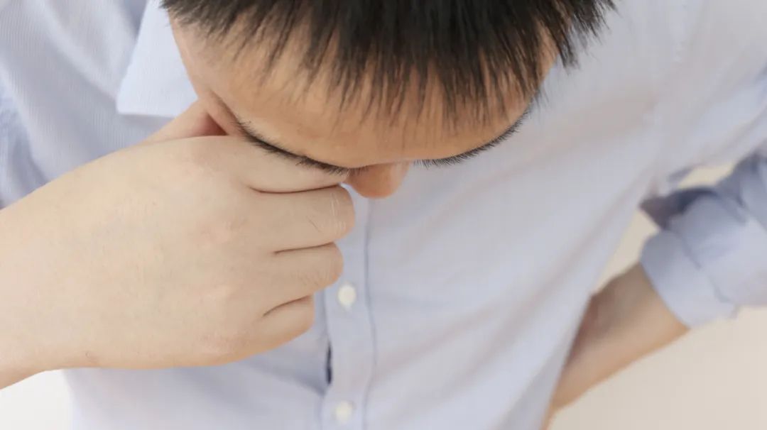 左眼皮上眼皮跳是好运还是厄运,左眼皮跳是好运还是恶运