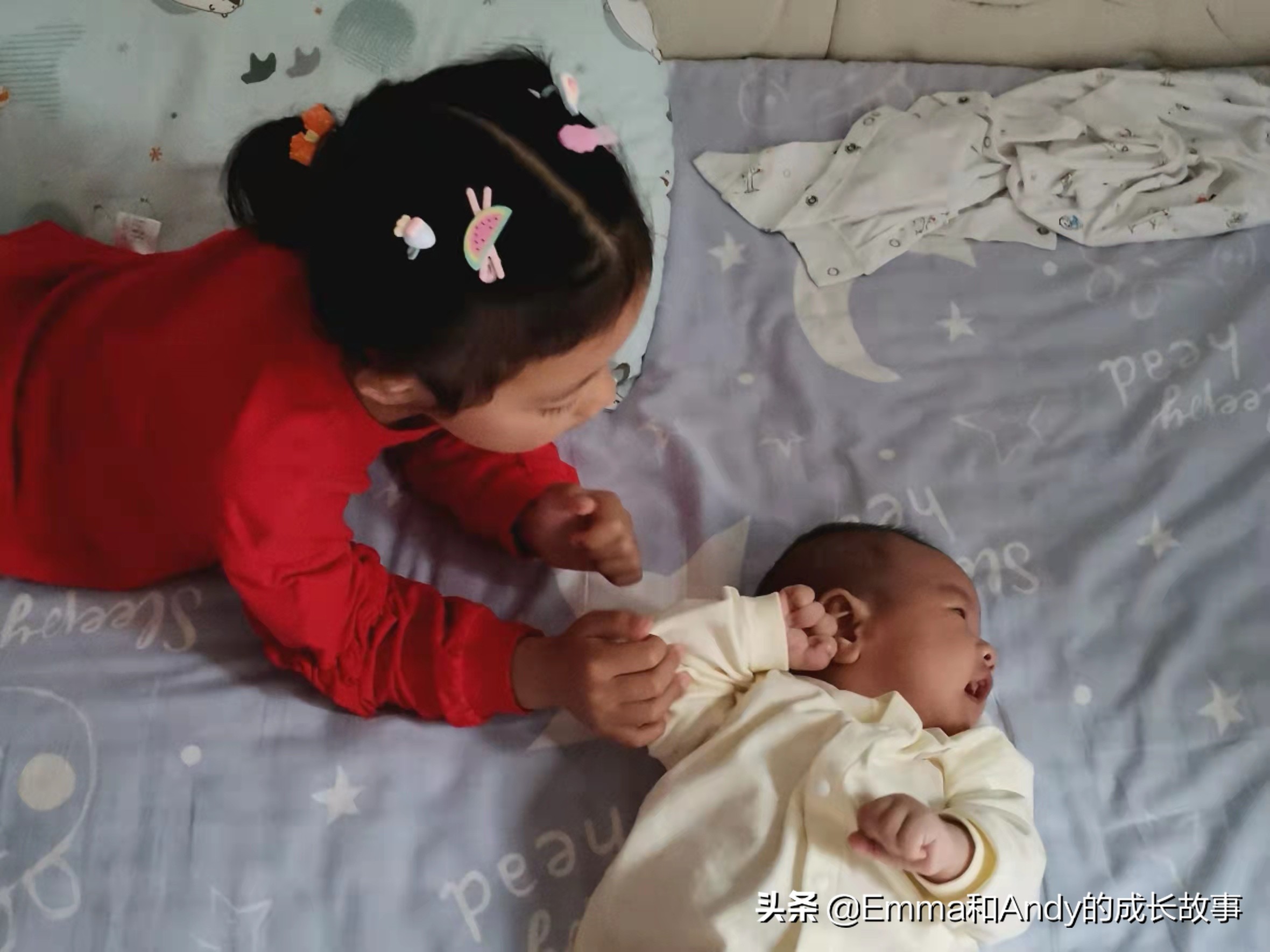 幼儿园孩子眼中老师的优缺点,幼儿园的孩子脾气暴躁老师怎么办