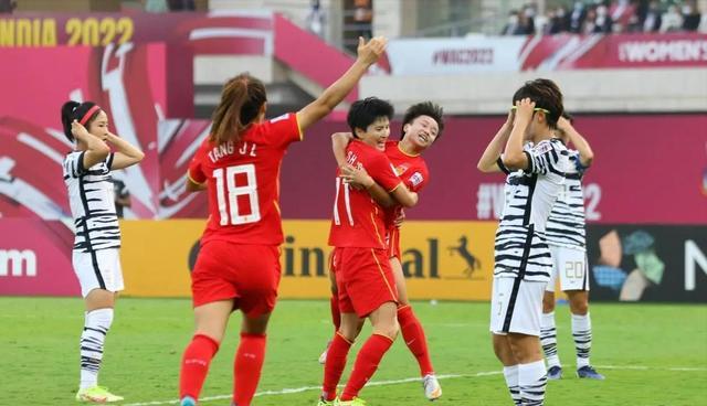 黄健翔公开道歉视频,黄健翔道歉视频全集