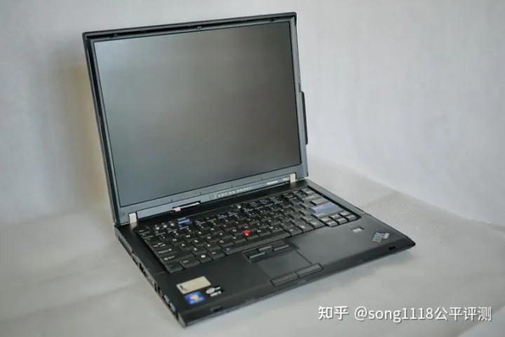 经典笔电复刻机51nbT70评测:依然可以ThinkPad!