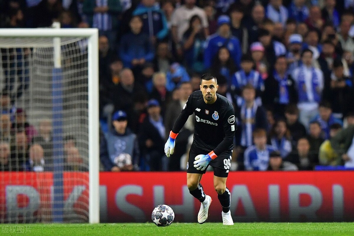 由于财政困难，波尔图可能出售曼联、切尔西和热刺的目标