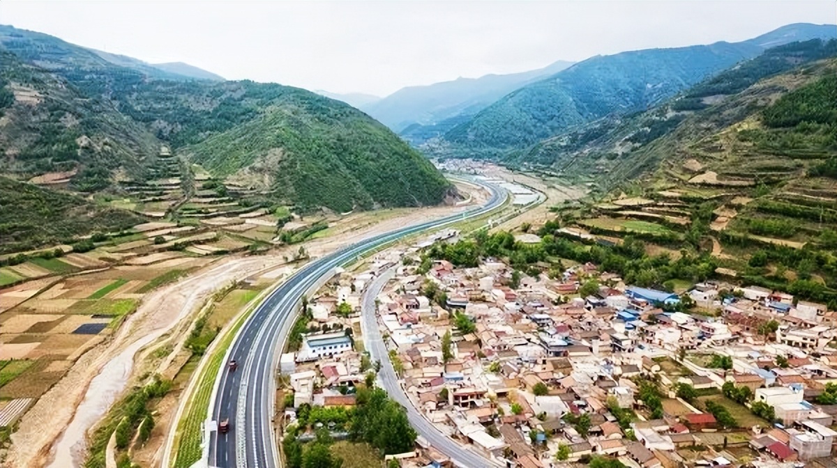 【50强风采】华邦建投集团:匠心铸造精品工程