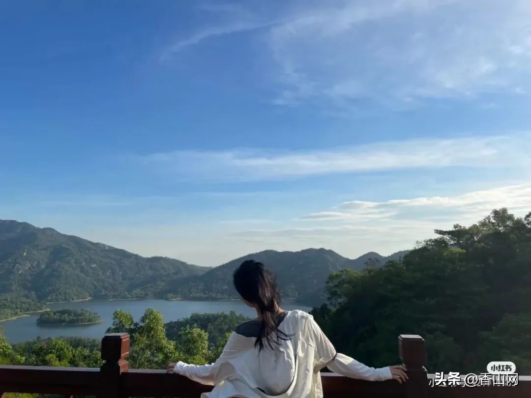 珠海香山湖公园云山栈道一游,珠海香山云道风景太美了
