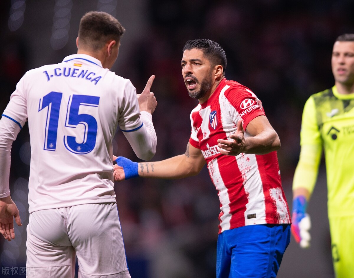 宝刀不老！蒂亚戈.席尔瓦领衔足坛现役35+最强11人皇马成最大赢家