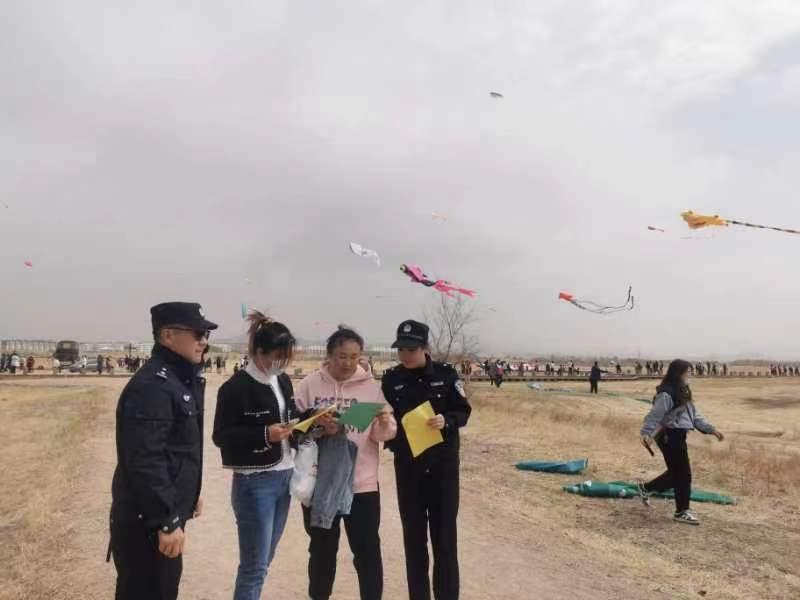 足不出户日进斗金是真的吗,足不出户就可以赚钱