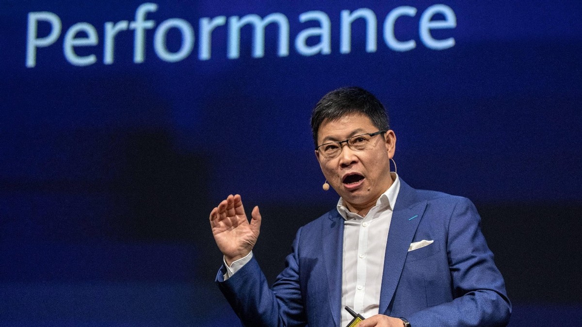 华为麒麟9000手机5g现在价格,搭载麒麟9000的鸿蒙系统的手机