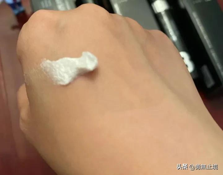 男士去黑头控油效果最好的洗面奶,2022男士洗面奶测评实测第一名