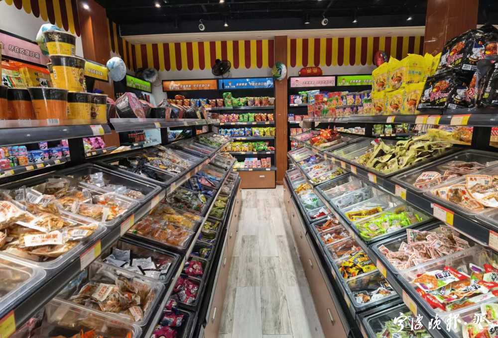 深读!“老婆大人”现关店危机,零食专卖还是好生意吗?