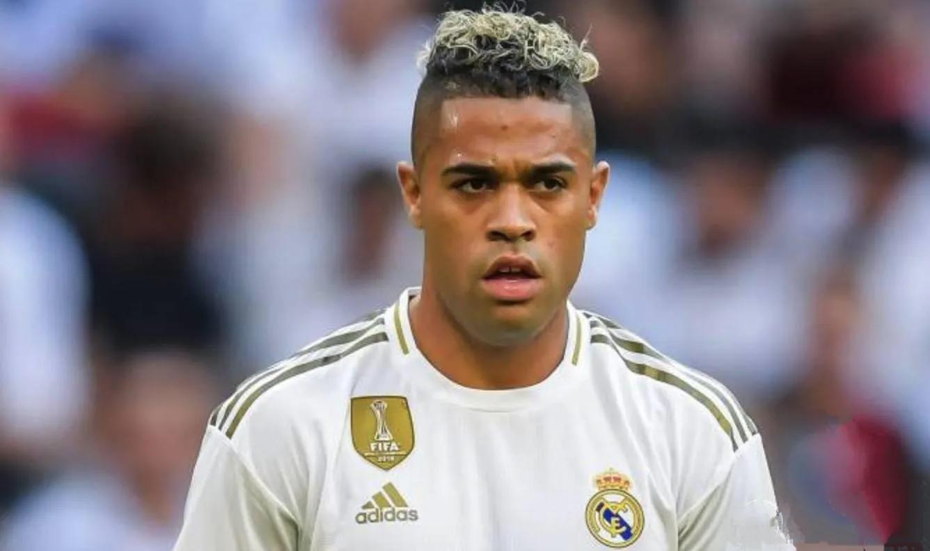 欧洲足球英超转会汇总,曼城巴萨最新交易消息