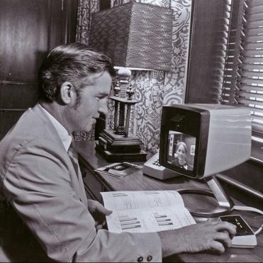 通信史,通信业务历史