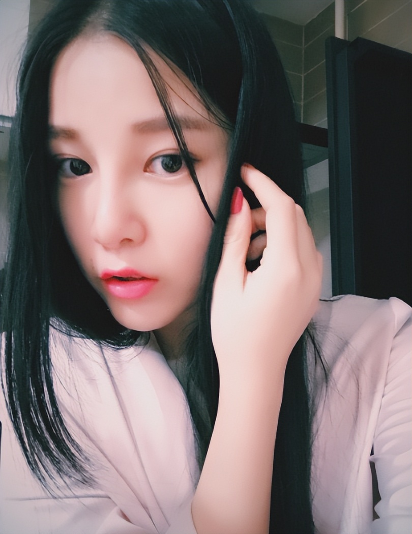 10大古早网络歌手现状：被判刑、22岁去世、患精神病，青春散场了