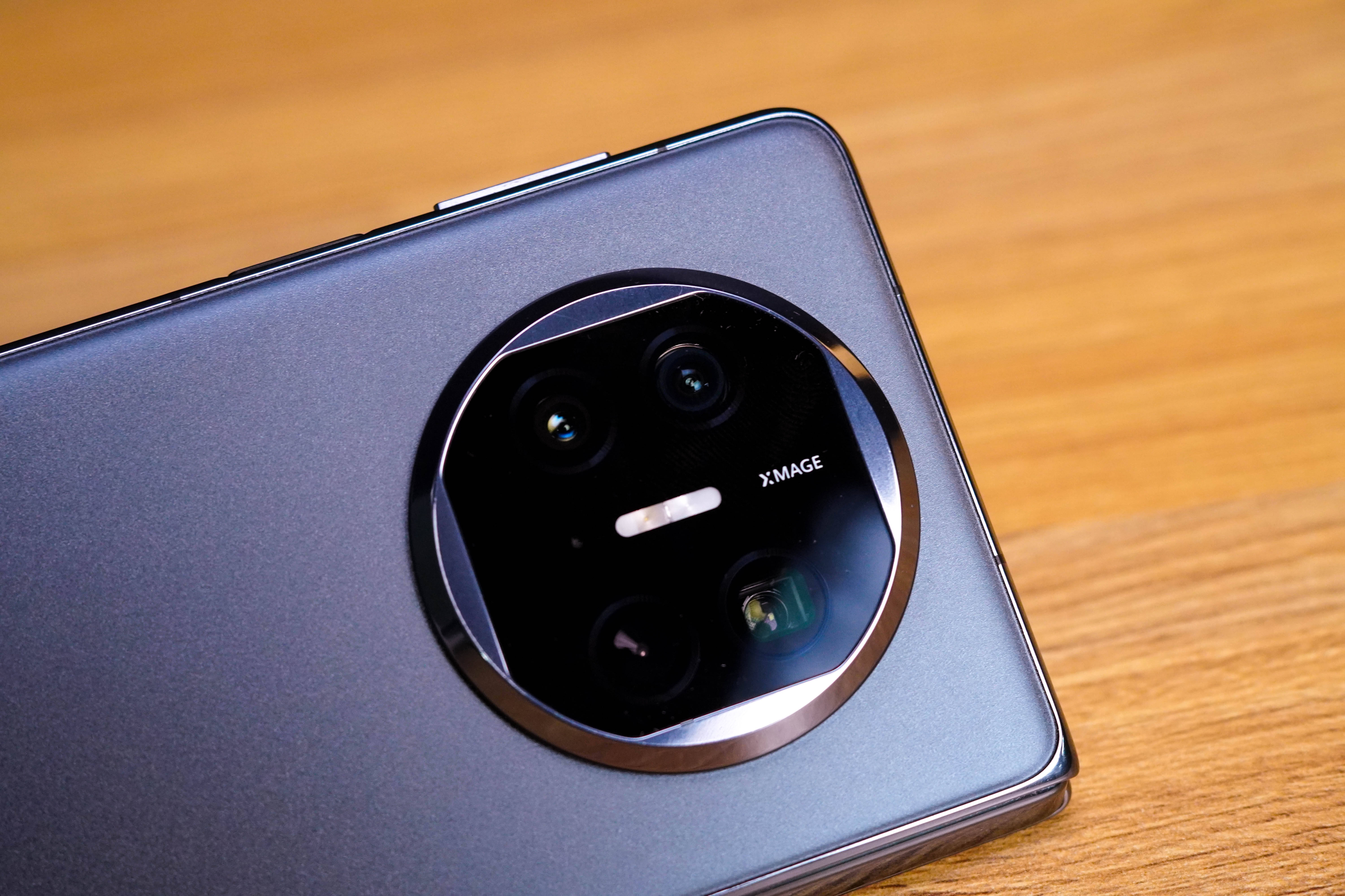 华为MateX5上手实测,华为新款折叠屏matex5怎么样