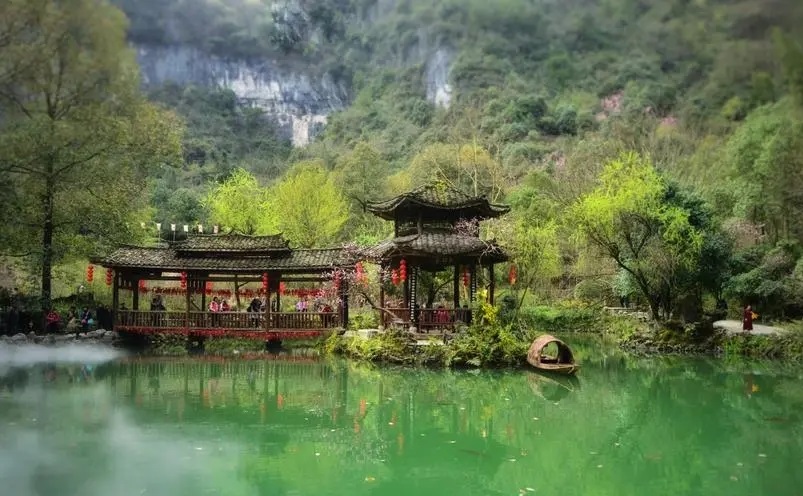 閲嶅簡鍗佸ぇ蹇呯帺鏅偣,閲嶅簡鍗佸ぇ蹇呭幓鏅偣鎺ㄨ崘