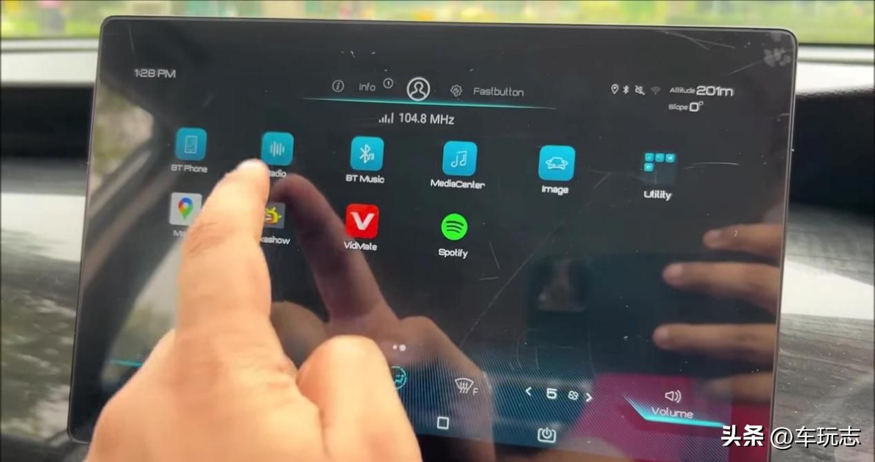 比亚迪e6新能源汽车新款,e6比亚迪新能源汽车