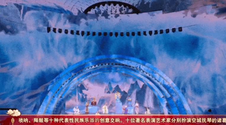 张小斐唱仰望星空致敬女足,元宵节春晚张小斐唱歌