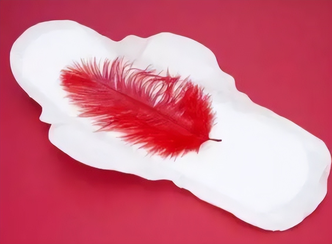 月经结束后为什么有褐色的分泌物,月经结束后10天有褐色膜状分泌物