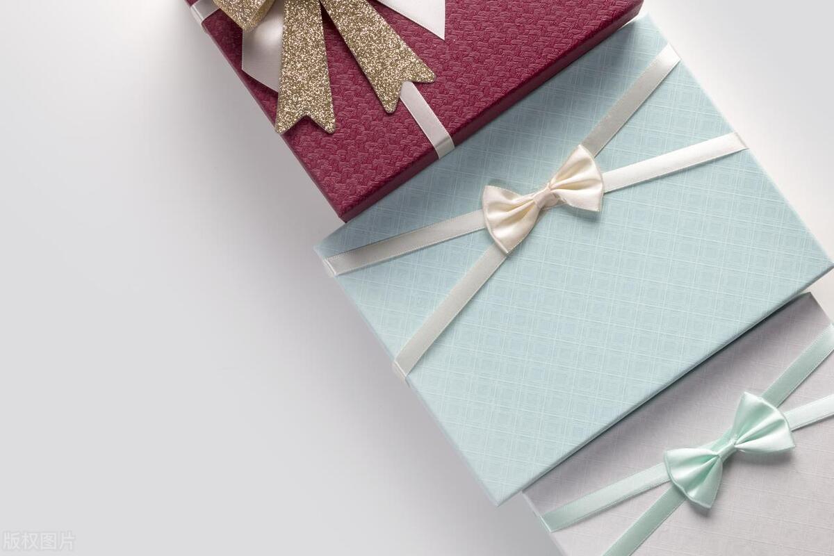 特殊生日小说免费阅读,以特殊的礼物为话题微型小说