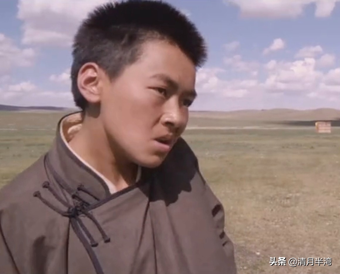 舍不得口红眼线假睫毛,就别女扮男装了,这13位反串才叫尊重观众