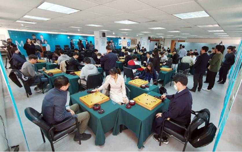 韩国朴廷桓再次反超申真谞,后浪打败前浪的视频