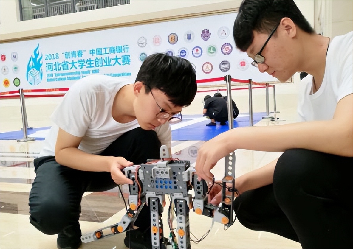 计算机行业比较有发展前景的专业,未来十年计算机专业就业前景