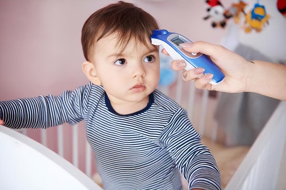 阳了体温正常但是感觉冷,测体温如何判断自己发热