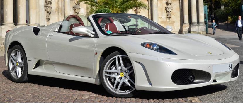 别看现在二手法拉利430那么便宜，当年还是你高攀不起的车