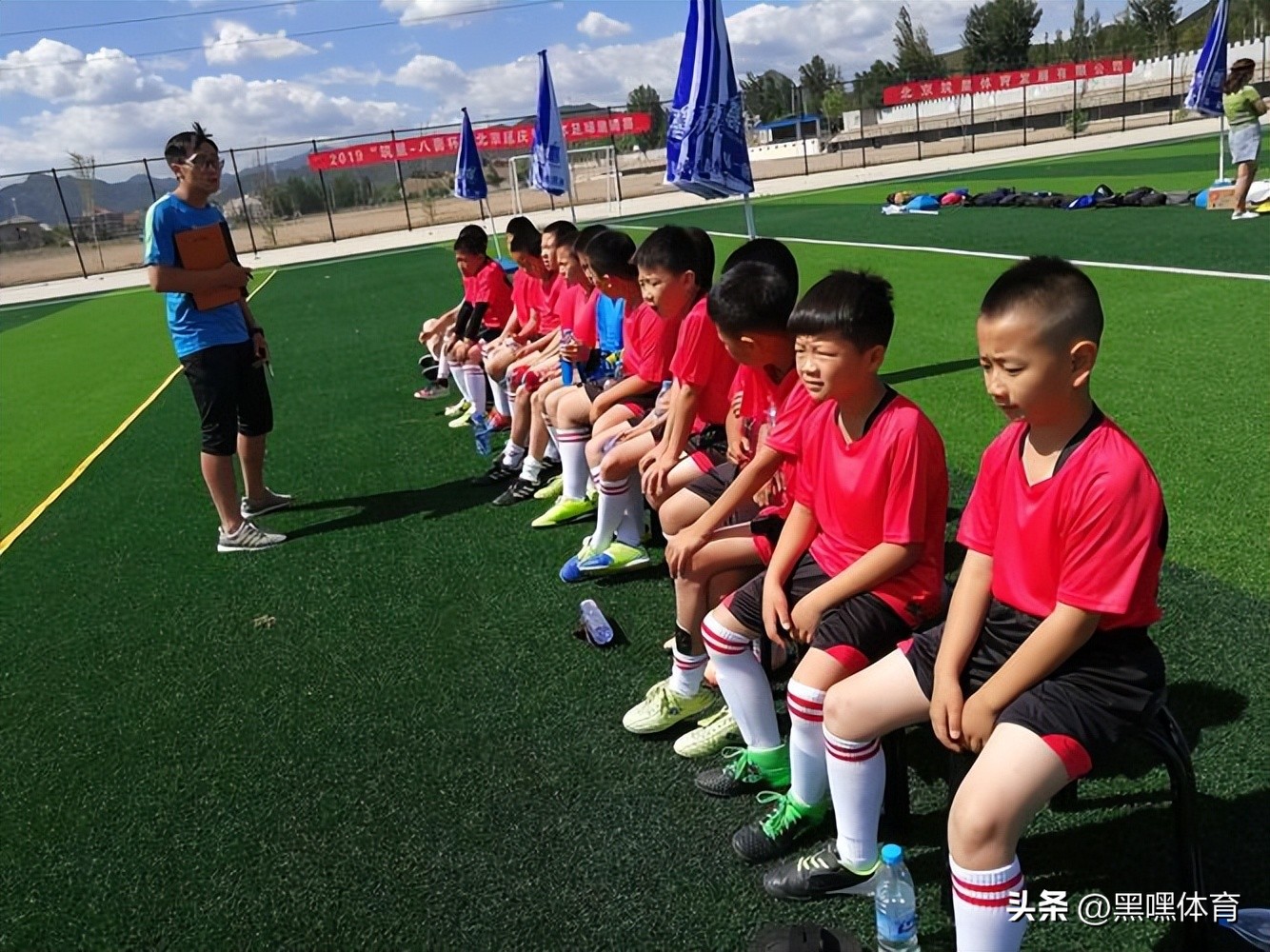 足球给青少年带来的优势,足球运动对青少年发展的好处