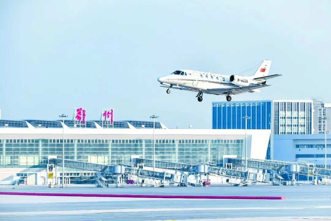 鄂州花湖机场开通哪些航线,厦门高崎机场新开8条洲际航线