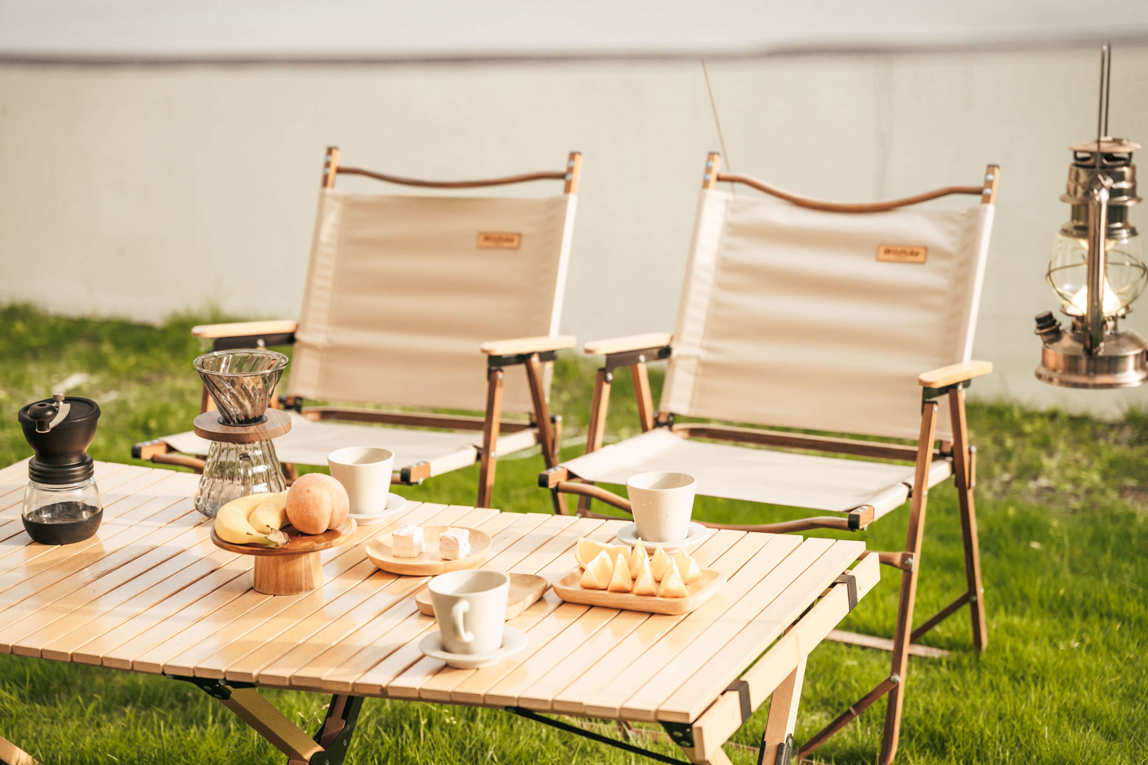 在山林间泡温泉,山林温泉