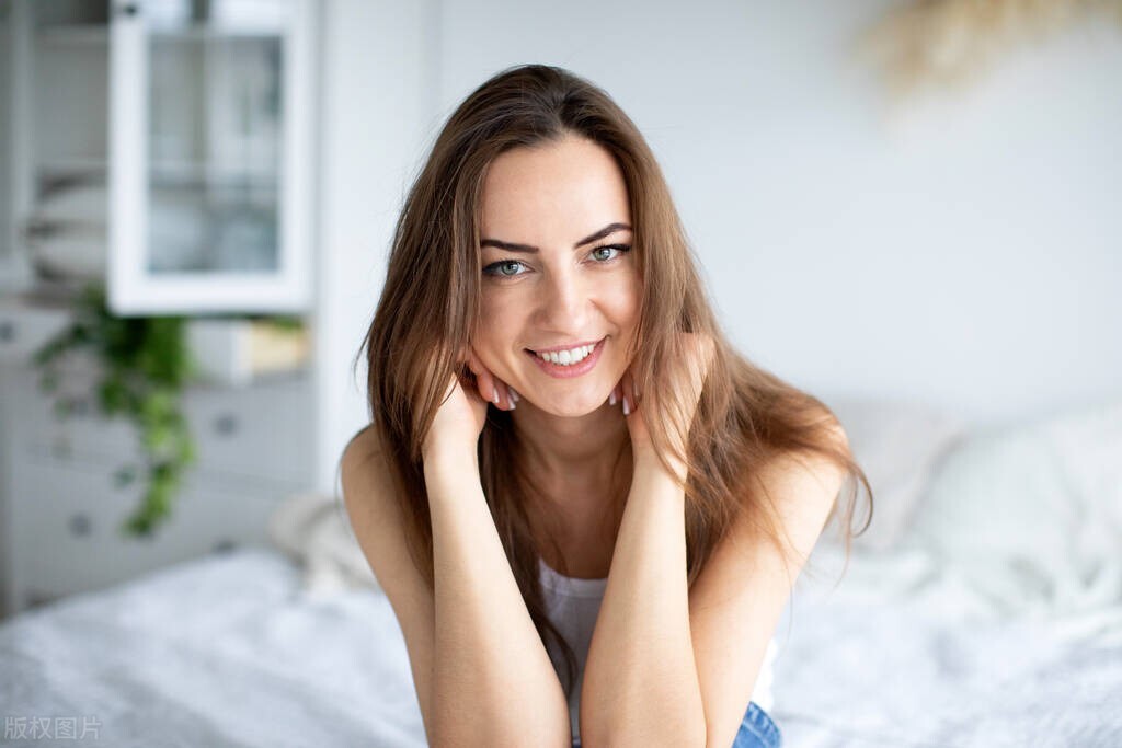 女性自己“用手”会怎么样？是否会破坏处女膜？正确认识很重要