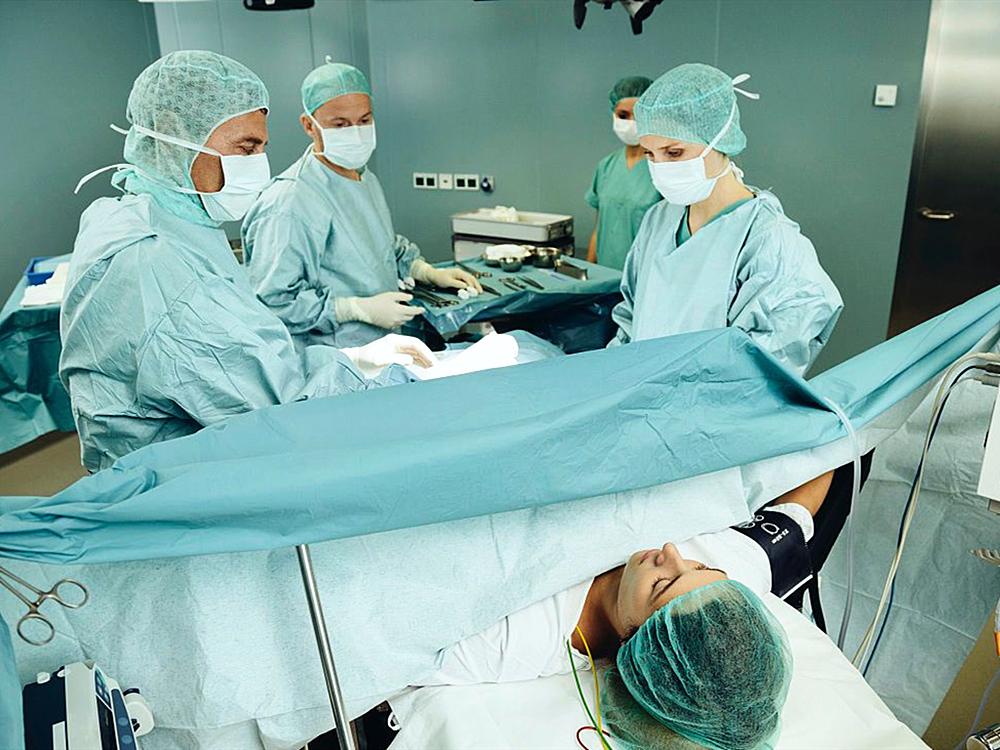 让孕妇尴尬又难挨的两个产检项目，女医生都顶不住，更别说男医生