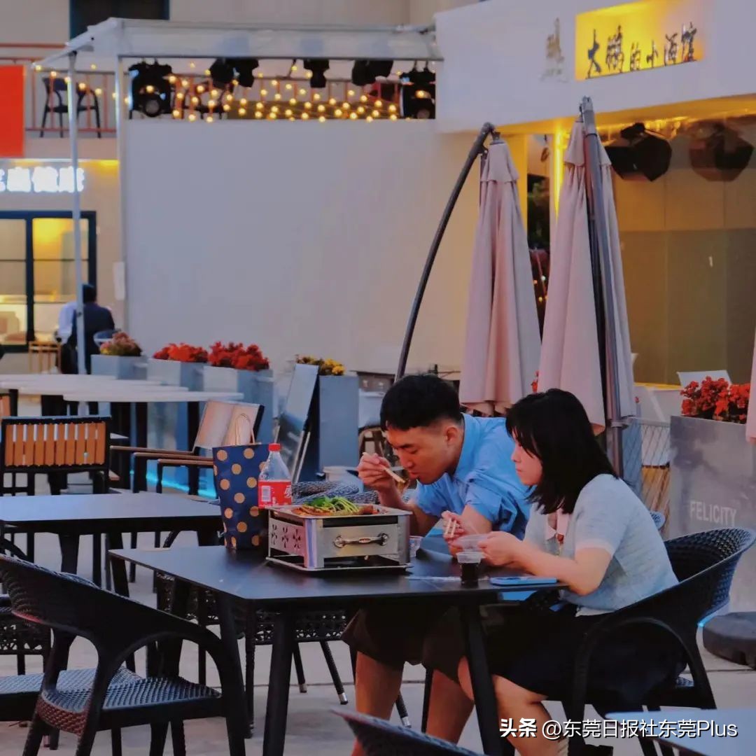 还记得福地水厂吗？这里藏了个「幸福大院」，能秒穿80年代的香港