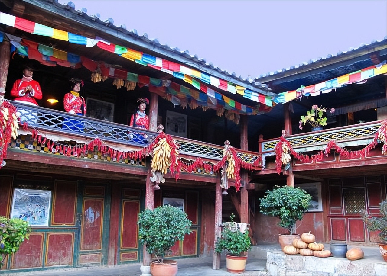 摩梭母系部落文化,摩梭族为什么能保留母系氏族