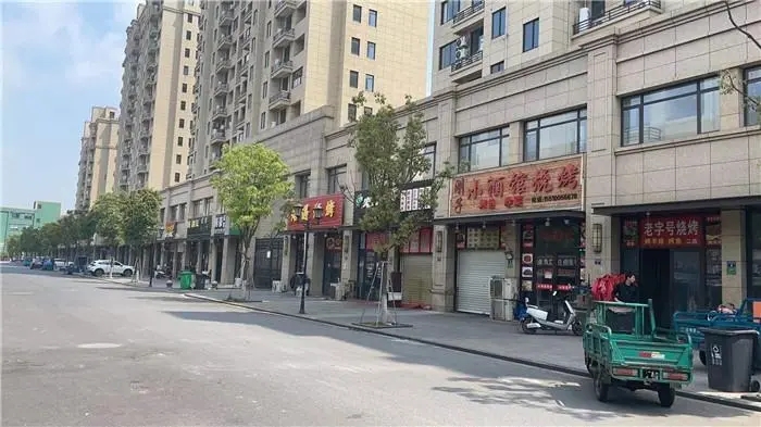 临街商铺要交物业费吗,小区商铺物业费太高去哪里投诉