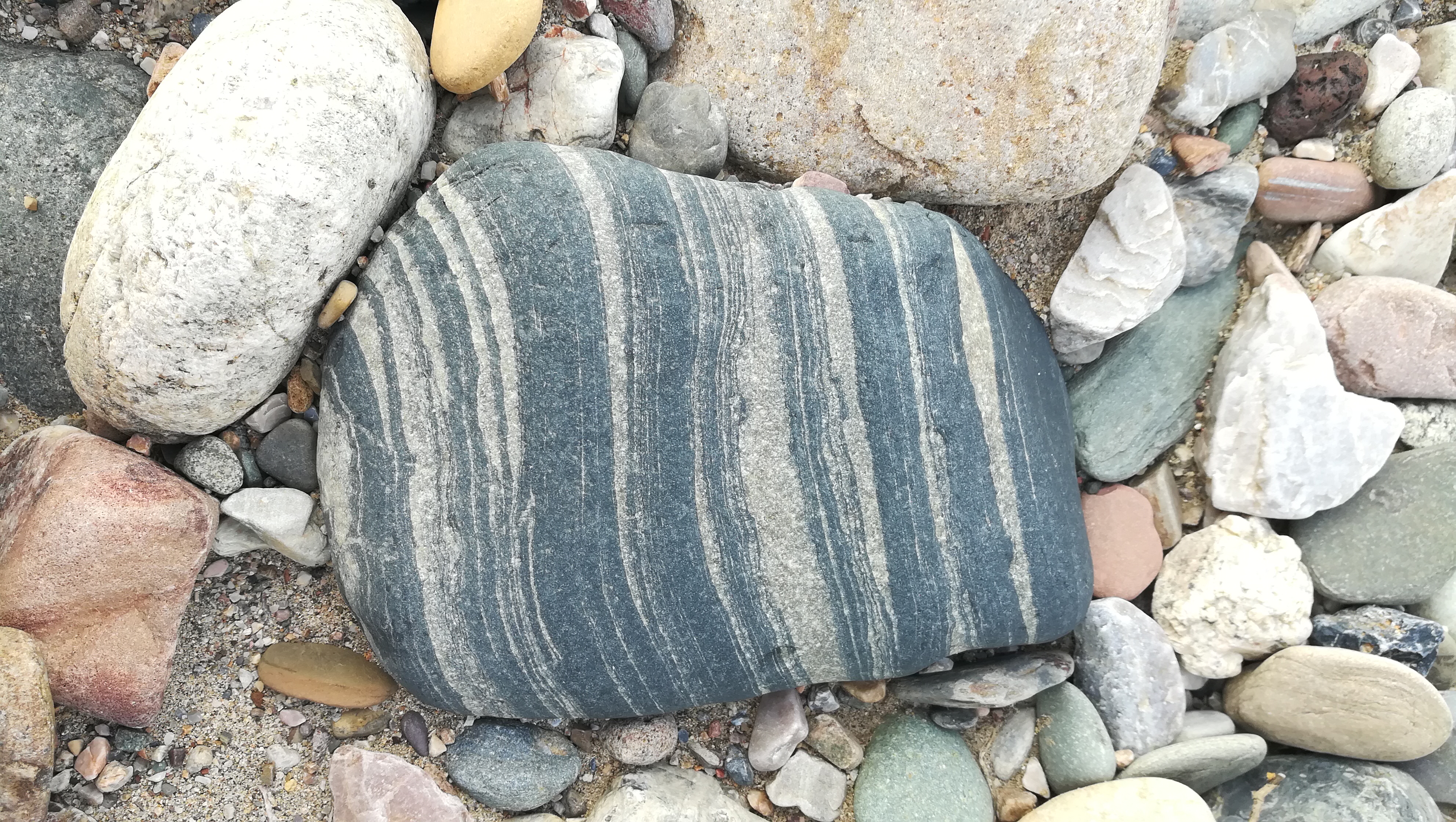 神奇的石头全集免费观看,神奇的石头第二部