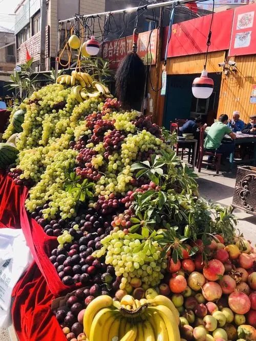 为什么*疆新**女子很少嫁到内地，本地姑娘说了大实话，确实很尴尬！