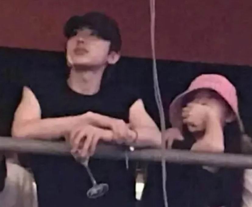 足球小将足球与爱情,足球与爱情