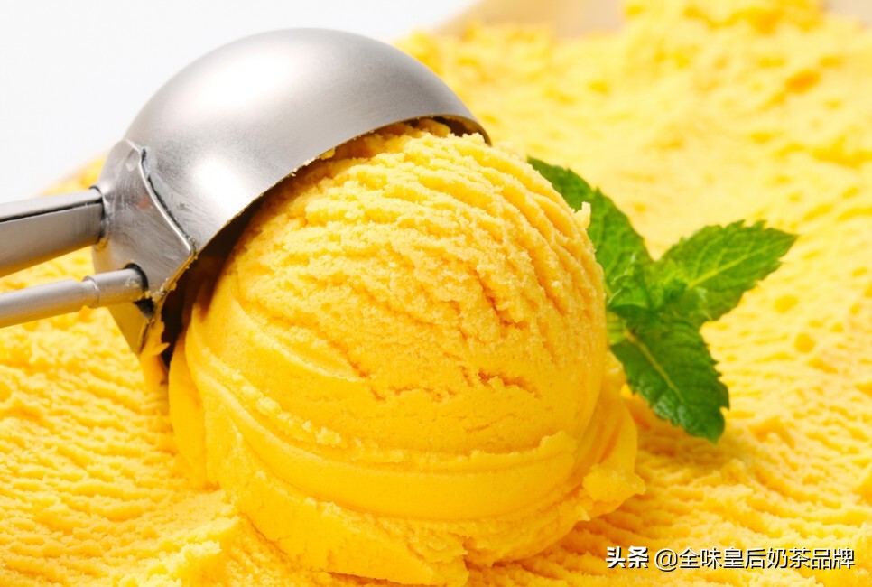 冰淇淋机怎么选一般什么价位,软冰淇淋机能使用硬冰淇淋粉吗